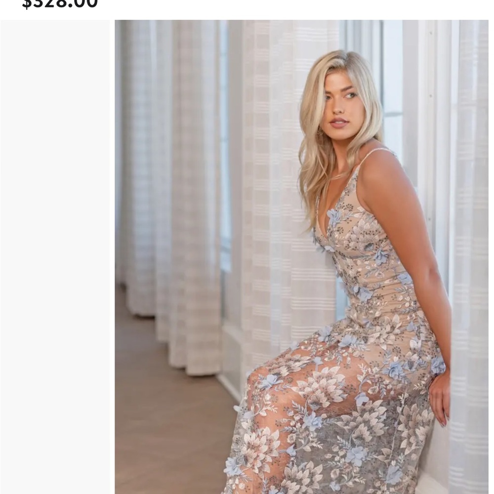 Floral Lace Dress in Blue and Cream